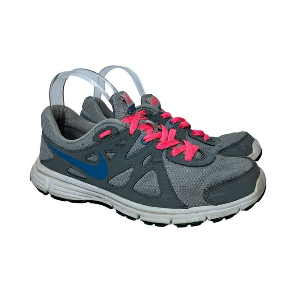 Nike Revolution 2 athletic running shoes gray blue pink
Women’s size 10 - Picture 1 of 8